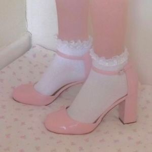 Meet your Posher, Via